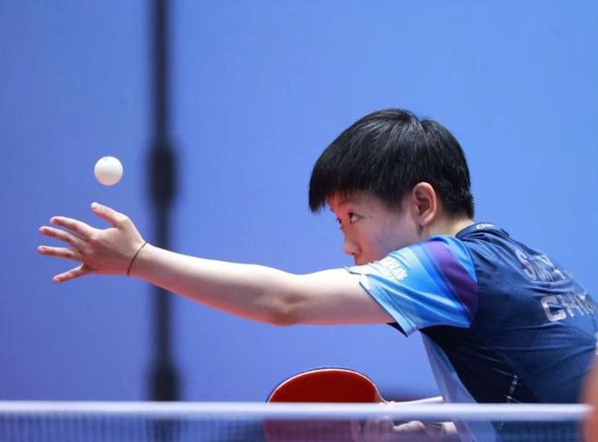 集装箱吞吐 集装箱吞吐