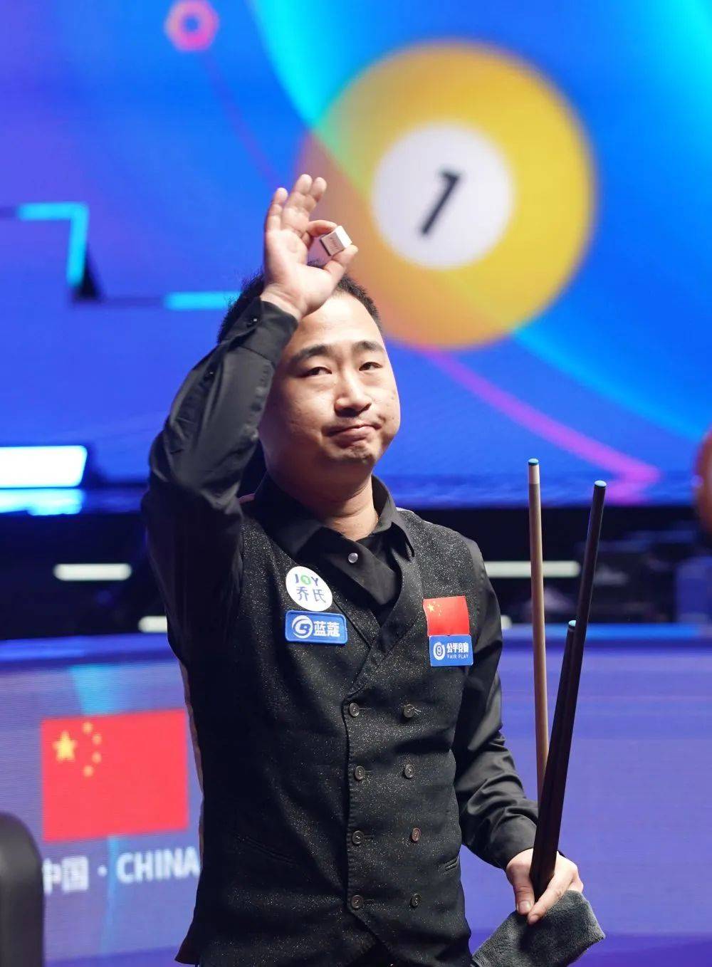 着颇高的契 着颇高的契